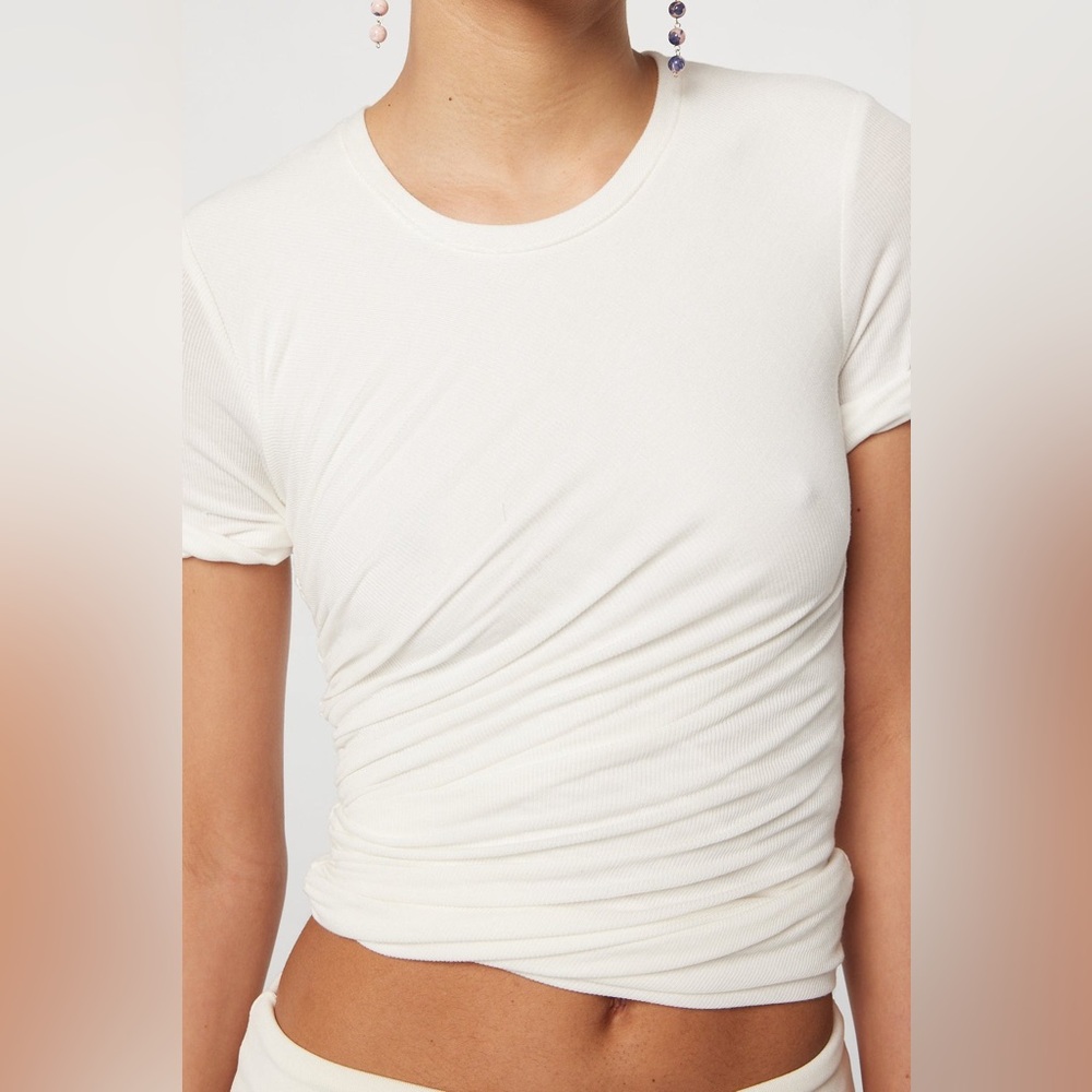 THE LINE BY K TERA White Draped Short Sleeve T-Shirt - Picture 2 of 7